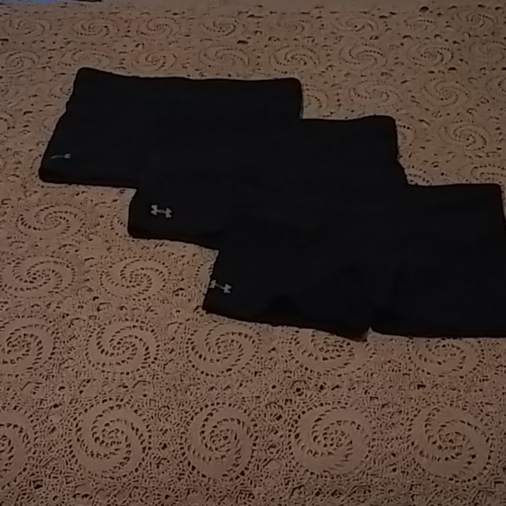 Under Armour Compression 3" Shorts - image 2